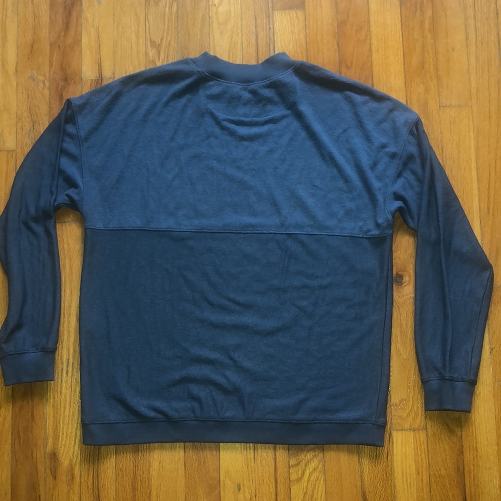 Richer Poorer sweater. Size S (see pics, it’s baggy). Great condition!!